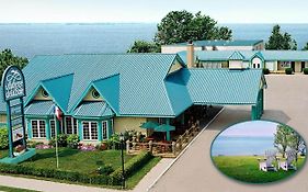 Auberge De La Baie